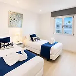 Casa Ocean Bliss; 2-bed Apt. In Perfect Location! * Puerto del Carmen (Lanzarote)