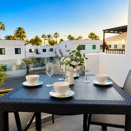 Casa Ocean Bliss; 2-bed Apt. In Perfect Location! Lejlighed Puerto del Carmen (Lanzarote)