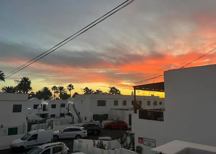 Casa Ocean Bliss; 2-bed Apt. In Perfect Location! Puerto del Carmen (Lanzarote)