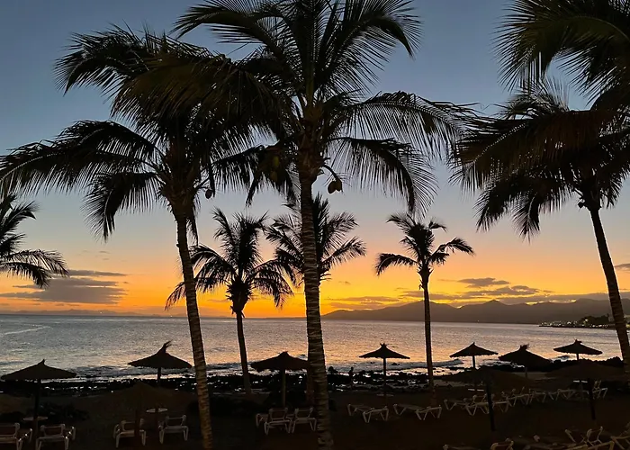 Casa Ocean Bliss; 2-bed Apt. In Perfect Location! Apartment Puerto del Carmen (Lanzarote)