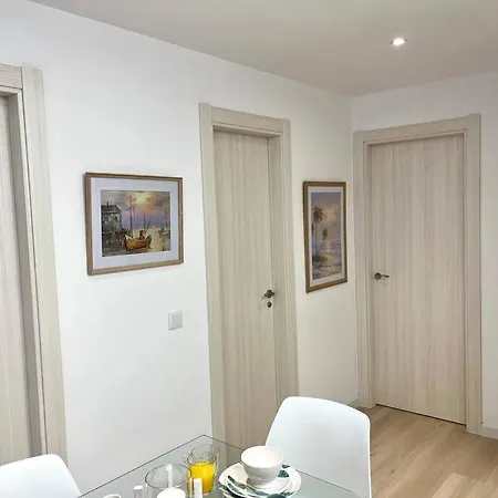 Casa Ocean Bliss - 2 Bedroom On Rociega 35 Complex - Perfect Location Near Casino And * Puerto del Carmen (Lanzarote)