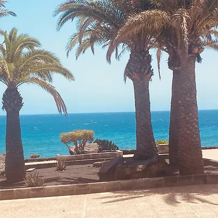 Casa Ocean Bliss - 2 Bedroom On Rociega 35 Complex - Perfect Location Near Casino And * Puerto del Carmen (Lanzarote)