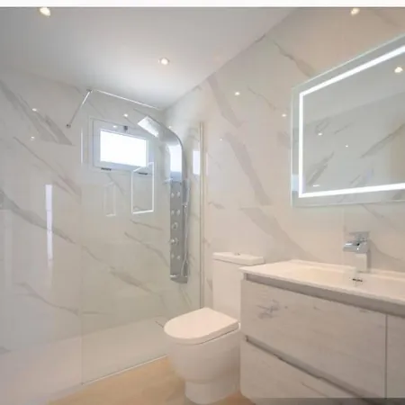 Apartman Casa Ocean Bliss; 2-bed Apt. In Perfect Location! *