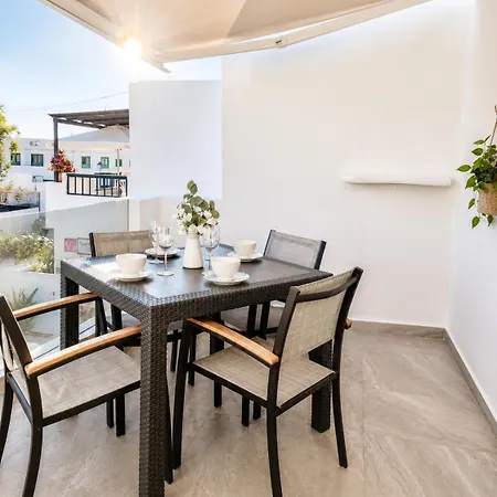 Casa Ocean Bliss; 2-bed Apt. In Perfect Location! * Puerto del Carmen (Lanzarote)